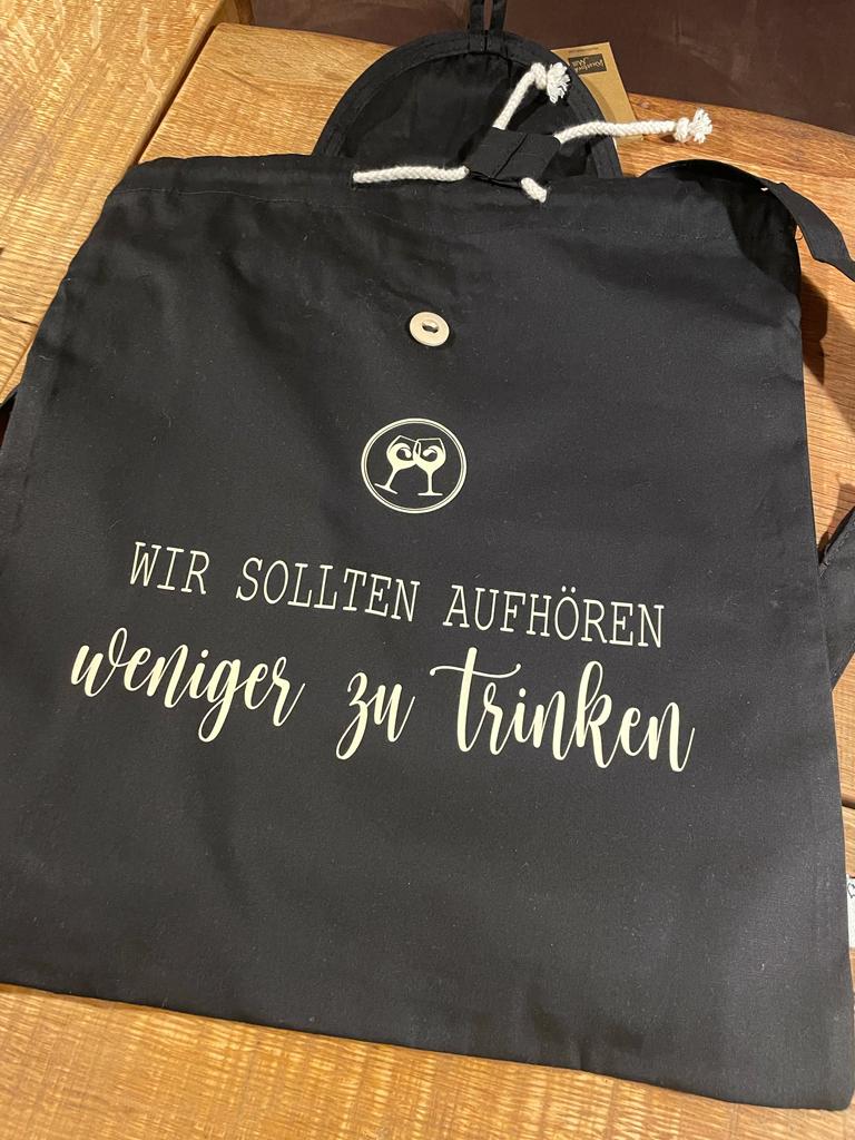 Rucksack mit Spruch in schwarz